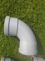 PVC Bochten 110mm met Manchet, Doe-het-zelf en Verbouw, Buizen en Afvoer, Bochten, Pvc, Ophalen of Verzenden, Zo goed als nieuw