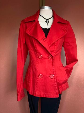 H&M Stretch jasje rood d44 valt 40/42 😍mooi🥰❤️ beschikbaar voor biedingen