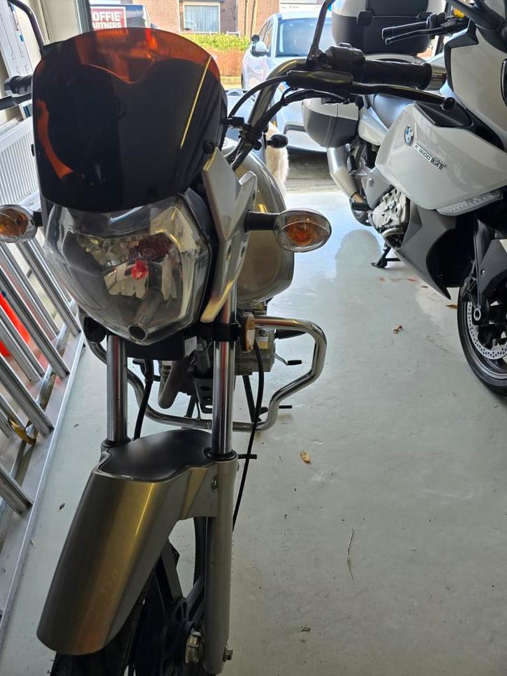 Mooie motor te koop Junak A1, Motoren, Motoren | Overige merken, Particulier, Naked bike, 11 kW of minder, 1 cilinder, Minimaal motorrijbewijs A1