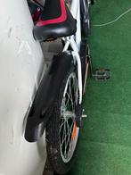 2Cycle Biker 20 inch jongens fiets!, Fietsen en Brommers, Fietsen | Jongens, Ophalen of Verzenden, Zo goed als nieuw, 16 inch