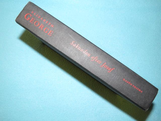 Zweeds: Saknaden efter Josef - Elisabeth George - Linley dl6, Boeken, Ophalen of Verzenden, Zo goed als nieuw, Elizabeth George