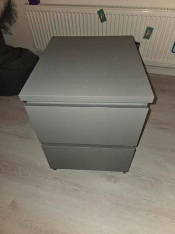 Ikea Malm grijs Nachtkastje met 2 Lades - afbeelding 1