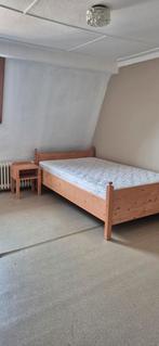 Grenen Bed 120x200cm - Perfect voor logeerkamer!, Huis en Inrichting, Slaapkamer | Bedden, Ophalen of Verzenden