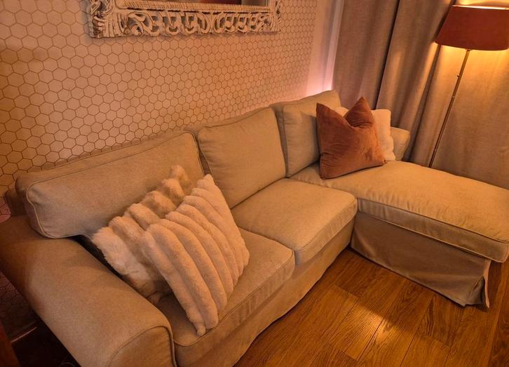 Ikea Ektorp 3-zitsbank met chaise longue inclusief 3 hoezen, Huis en Inrichting, Banken | Complete zithoeken, Zo goed als nieuw