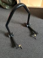 Paddockstand, Motoren, Ophalen