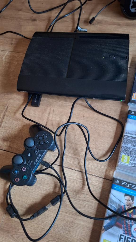 PS3 + 23 Games + Thrustmaster Ferrari Stuur, Spelcomputers en Games, Games | Overige, Gebruikt, Overige genres, 3 spelers of meer