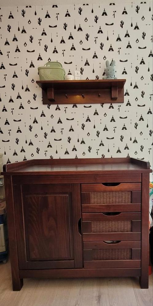 Kinderkamer compleet. Stevige, mooie kwaliteit, Kinderen en Baby's, Kinderkamer | Commodes en Kasten, Gebruikt, 105 cm of meer
