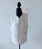 Bodywarmer. Crèmekleurig. Maat S/36. Met rits, Kleding | Dames, Bodywarmers, Ophalen of Verzenden, Zo goed als nieuw, Maat 36 (S)