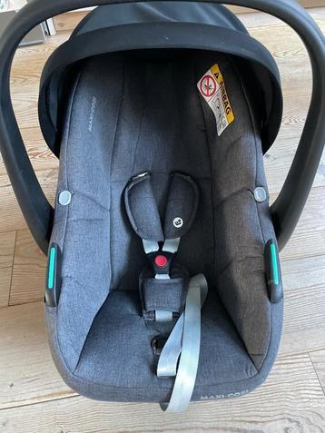 Maxi-cosi car seat beschikbaar voor biedingen
