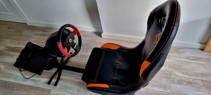 Race Simulator Stoel met Stuur, Spelcomputers en Games, Spelcomputers | Overige, Zo goed als nieuw, Ophalen