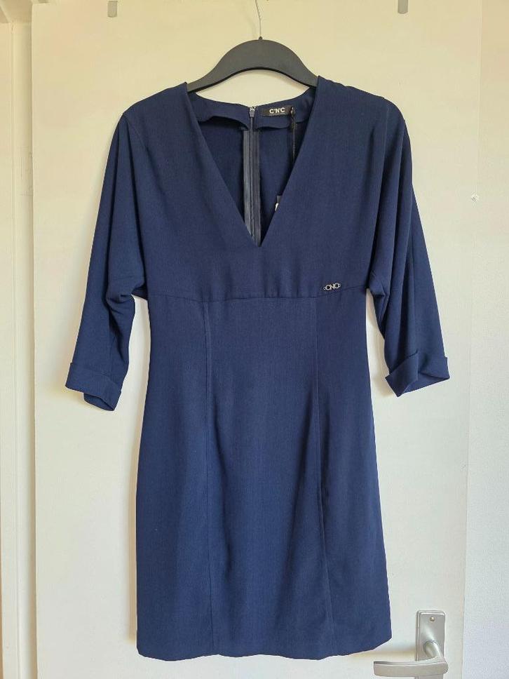 CNC jurk, Nieuw, XS-S (ook Sandro, Maje, Jarome, Karen Mille, Kleding | Dames, Jurken, Nieuw, Maat 34 (XS) of kleiner, Blauw, Boven de knie