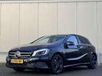 Mercedes-Benz A-Klasse 180 - camera - airco - xenon - half l, Gebruikt, Euro 6, 4 cilinders, Leder en Stof
