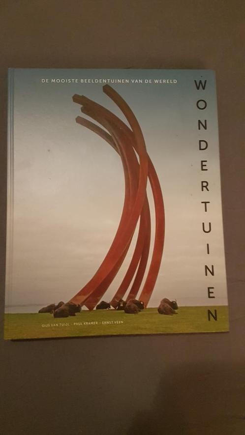 Wondertuinen - de mooiste beeldentuinen van de wereld+dvd' s, Boeken, Kunst en Cultuur | Beeldend, Zo goed als nieuw, Ophalen of Verzenden
