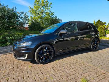 Volkswagen Golf 1.4 TSI GTE 2015 all Black beschikbaar voor biedingen
