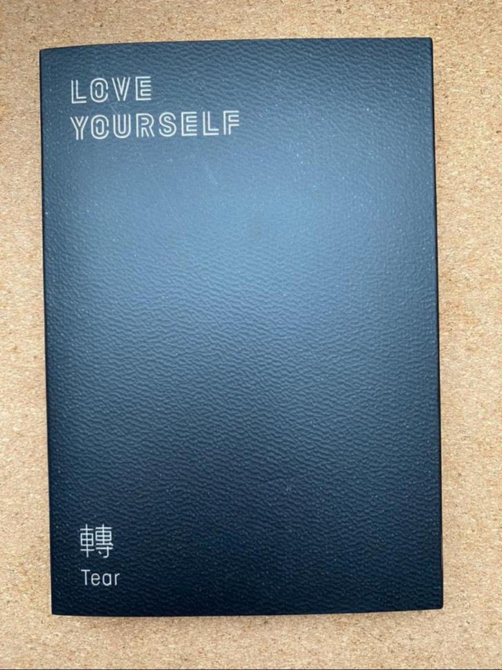 Cd love yourself tear incl. photo card, Cd's en Dvd's, Cd's | Wereldmuziek, Zo goed als nieuw, Aziatisch, Verzenden