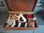 Oud naaikistje, Antiek en Kunst, Curiosa en Brocante, Ophalen of Verzenden