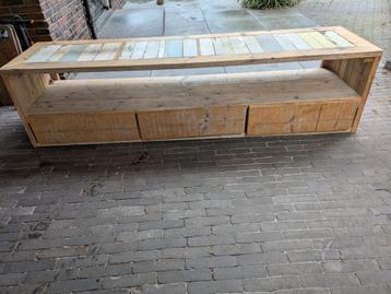 Dressoir vanavond of morgenvroeg gratis op te halen