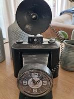 Vintage Camera Klok - Decoratieve Tafelklok, Huis en Inrichting, Ophalen of Verzenden, Zo goed als nieuw, Staande klok