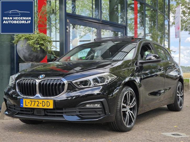 BMW 1-serie 118i High Executive | Panodak | Adapt. Cruise Co, Auto's, BMW, Bedrijf, Te koop, 1-Serie, ABS, Achteruitrijcamera