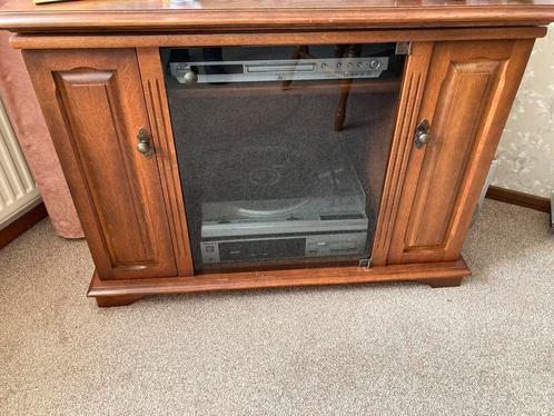 Houten TV Meubel met CD Opbergvakken, Huis en Inrichting, Kasten | Televisiemeubels, Zo goed als nieuw, Minder dan 100 cm, 100 tot 150 cm