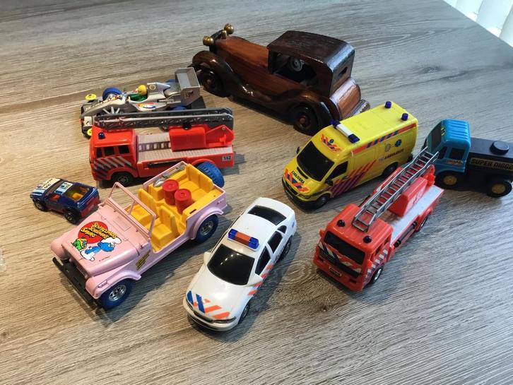 Collectie Speelgoedauto's - Diverse Merken & Types, Hobby en Vrije tijd, Modelbouw | Auto's en Voertuigen, Gebruikt, Auto, Groter dan 1:32