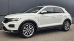 Volkswagen T-Roc 1.5 TSI Sport BnsR*LED*Camera*Virtual*Acc*B, Euro 6, 4 cilinders, Adaptive Cruise Control, Wit