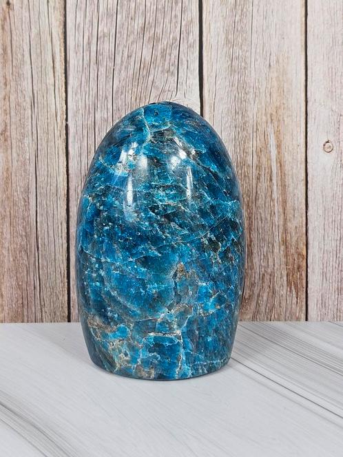 Apatiet freeform, Verzamelen, Mineralen en Fossielen, Mineraal, Ophalen of Verzenden