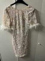 Nieuw beige crème cocktail jurk maat S, Beige, Nieuw, Cocktailjurk, Ophalen of Verzenden