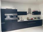 Strakke Moderne zwarte keuken+ inbouwapparatuur+GEDEMONTEERD
