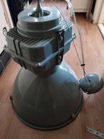 Industriële hang-lamp, Huis en Inrichting, Lampen | Hanglampen, Ophalen of Verzenden, Zo goed als nieuw, Metaal, 50 tot 75 cm