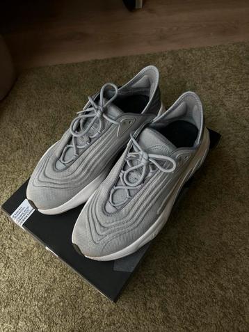 Adidas Adufom Sltn Sneakers Maat 44 beschikbaar voor biedingen