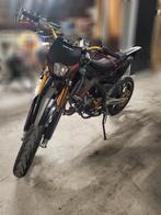 Rieju MRT Pro Black Series, Fietsen en Brommers, Brommers | Crossbrommers, 6 versnellingen, Zo goed als nieuw, 50 cc, Ophalen