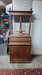 Antieke Houten Linnenpers, Antiek en Kunst, Antiek | Meubels | Kasten, Ophalen