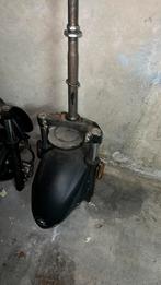 Kymco agility voorvork met spatbord (Montage mogelijk), Fietsen en Brommers, Brommeronderdelen | Scooters, Ophalen, Zo goed als nieuw