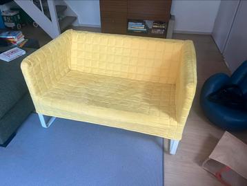 Gele tweezitsbank IKEA in zeer goede staat 