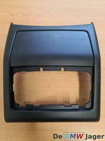 Achter paneel BMW 3-serie E90 E91 E92 E93 51167132381 beschikbaar voor biedingen