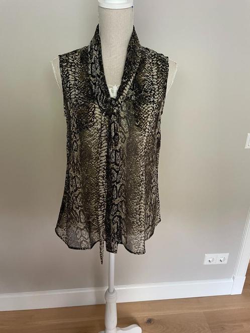 Blouse Benetton print mouwloos, Kleding | Dames, Blouses en Tunieken, Zo goed als nieuw, Maat 38/40 (M), Ophalen