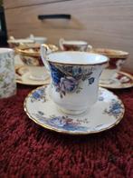 Royal Albert kop en schotels - diverse designs, Antiek en Kunst, Ophalen of Verzenden