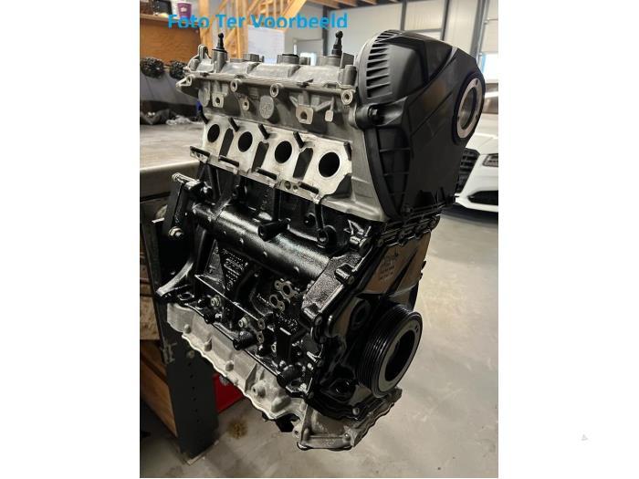 Motor van een Audi A4, 12 maanden garantie, -, -, Nieuw