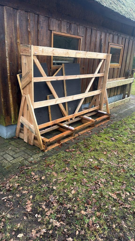 Te koop houten glasbok, Ophalen