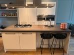 Moderne keuken met kookeiland, Ophalen, Wit, Zo goed als nieuw, Met kookeiland