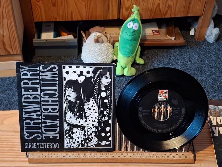 Strawberry Switchblade-Since yesterday(e667) 1 euro, Cd's en Dvd's, Vinyl Singles, Zo goed als nieuw, Single, Pop, 7 inch, Ophalen of Verzenden