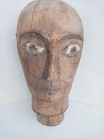Tau Tau begraafplaats hoofd Zuid-Sulawesi Toraja-etnische gr, Antiek en Kunst, Verzenden