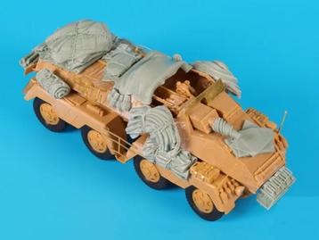 H-301,RESIN STOWAGE SET 1-35,GERMAN SDKFZ,233, beschikbaar voor biedingen