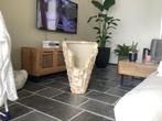 Schelpenvaas broken ivory handgemaakt, Huis en Inrichting, Ophalen, Overige kleuren, 50 tot 75 cm, Glas