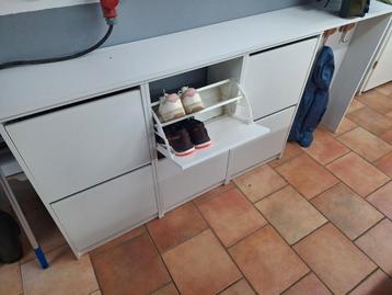 Schoenenkast 3x ikea bissa wit met kinderkapstok beschikbaar voor biedingen