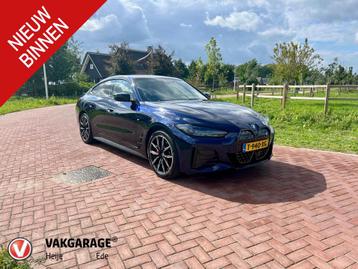 BMW i4 eDrive40 84 kWh 250KW | M-Pakket | 19 Inch | NL-Auto  beschikbaar voor biedingen