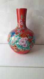 Red Ball Body Vaas, Ophalen, Aardewerk of Porselein, Nieuw, Minder dan 50 cm