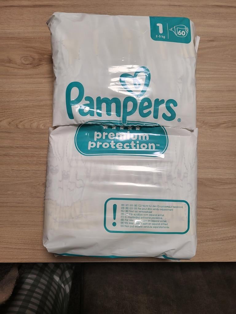 Pamper Maat 1 ( 49 stuk ) 
Ze zijn te klein voor mijn baby,, Ophalen of Verzenden