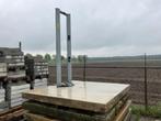 Betonplaat 200 x 200 x 14 cm met sluitpost / schuifpoort, Doe-het-zelf en Verbouw, Overige Doe-het-zelf en Verbouw, Ophalen, Gebruikt